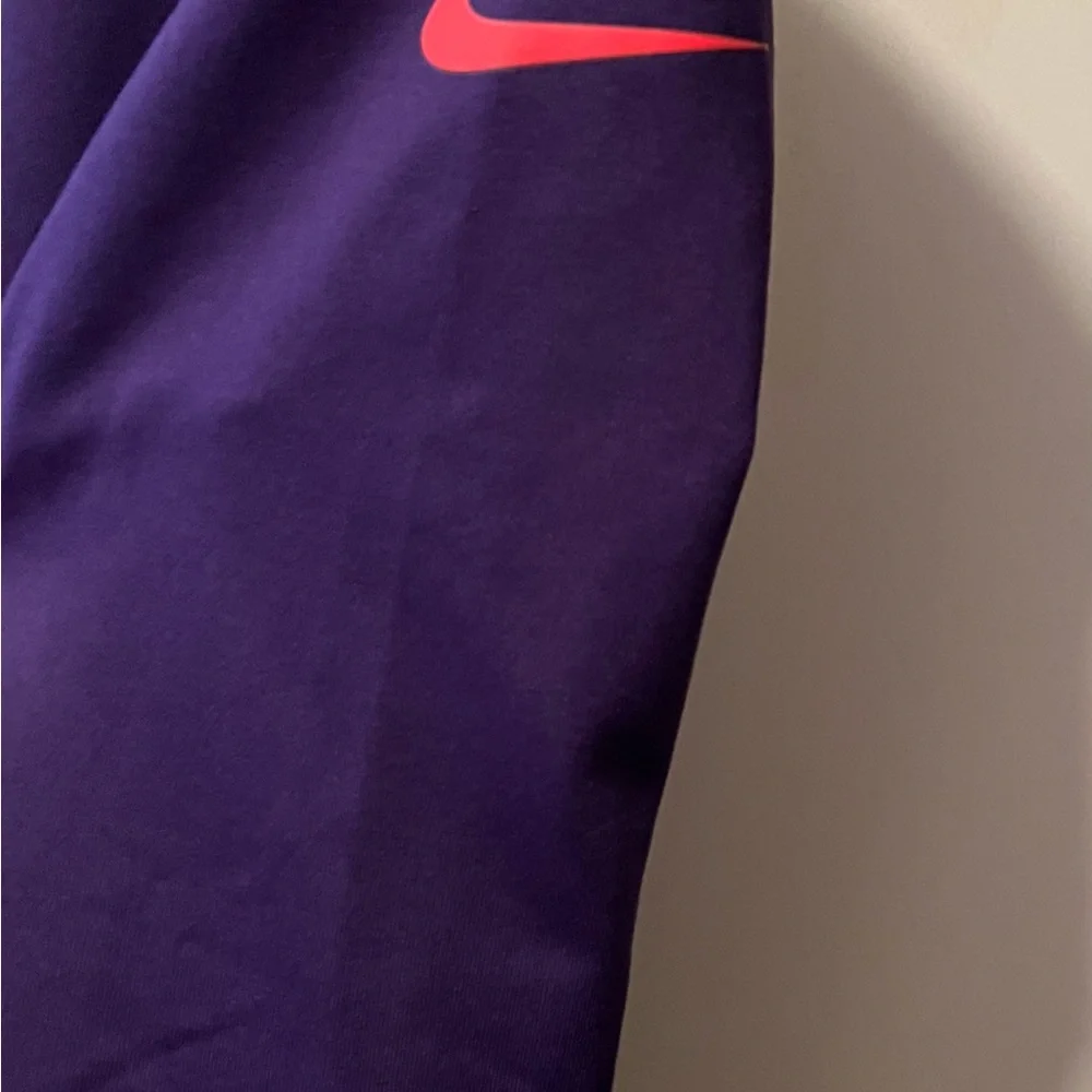 Nike Women's Deep Purple Half-Zip Sweatshirt Pullover - Picture 5 of 10